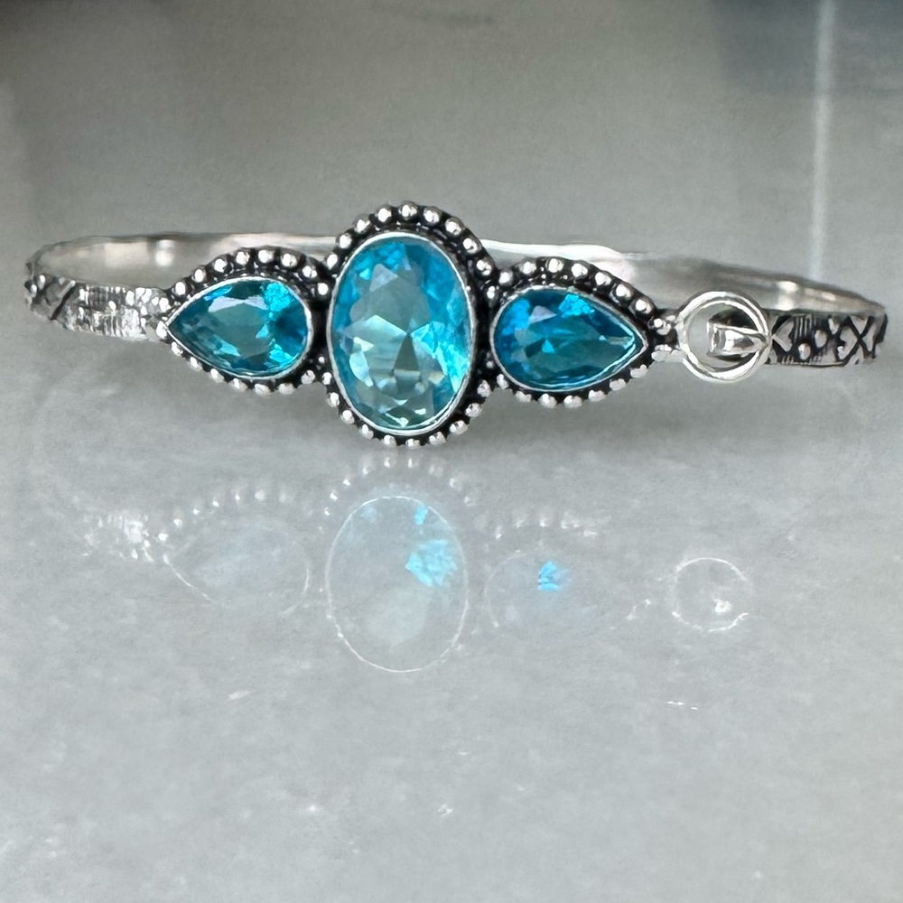 NWOT Sundance Azores Bracelet, Blue Topaz, Sterling Silver